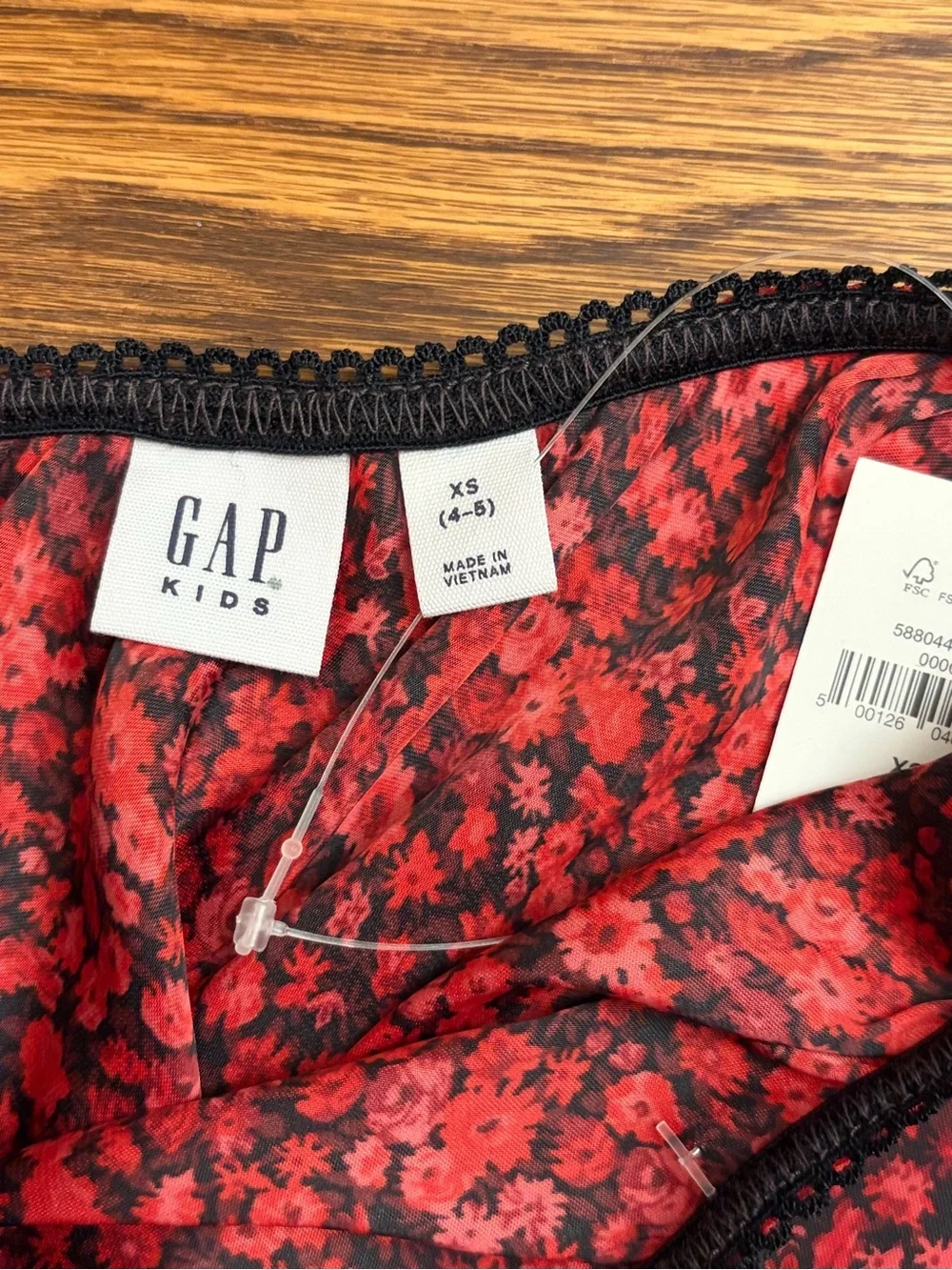 GAP Kids Red and Black Floral Mini Skirt, XSmall (4-5), Back to School